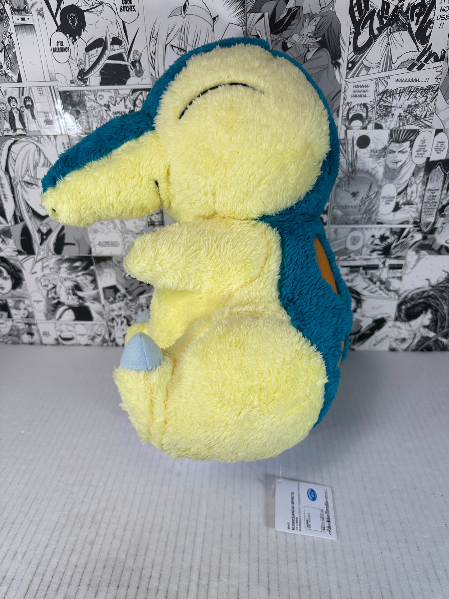 Pokemon - Cyndaquil 14“ big plush toy