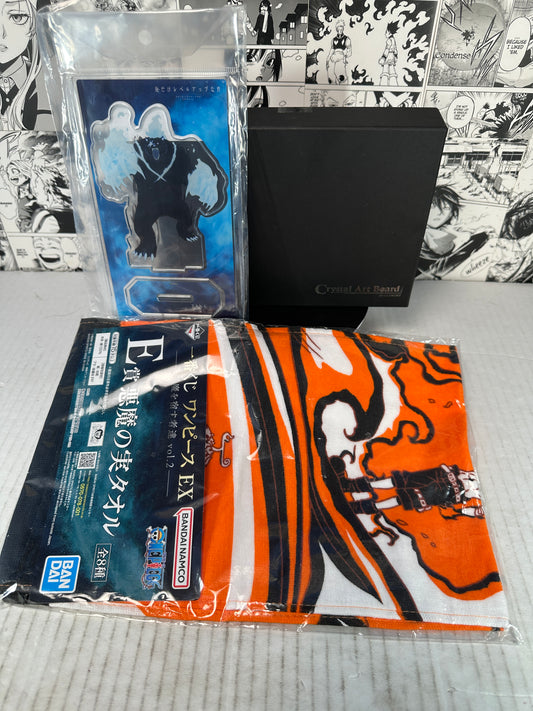 3 item bundle - Solo leveling acrylics and One piece Ace towel