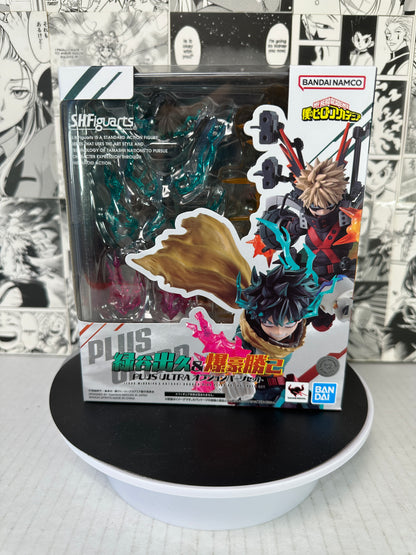 My Hero Academia - Izuku Midoria and Katsuki Bakugo plus ultra “option part set” S.H. Figuarts