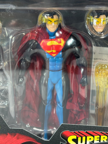 Superman - Eradicator MAFEX No. 219 The Return of superman