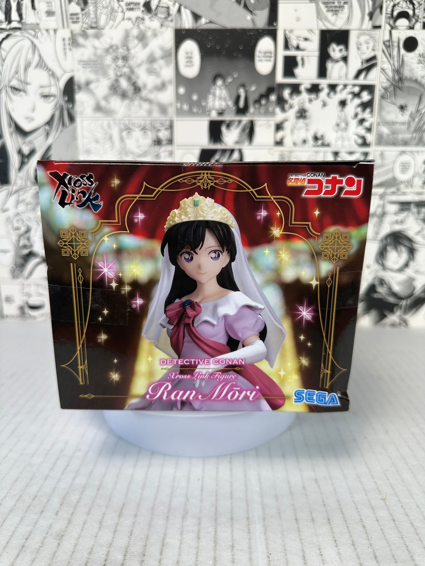 Detective conan - Ran Mouri Xross link figure (box has slight dent/crease)
