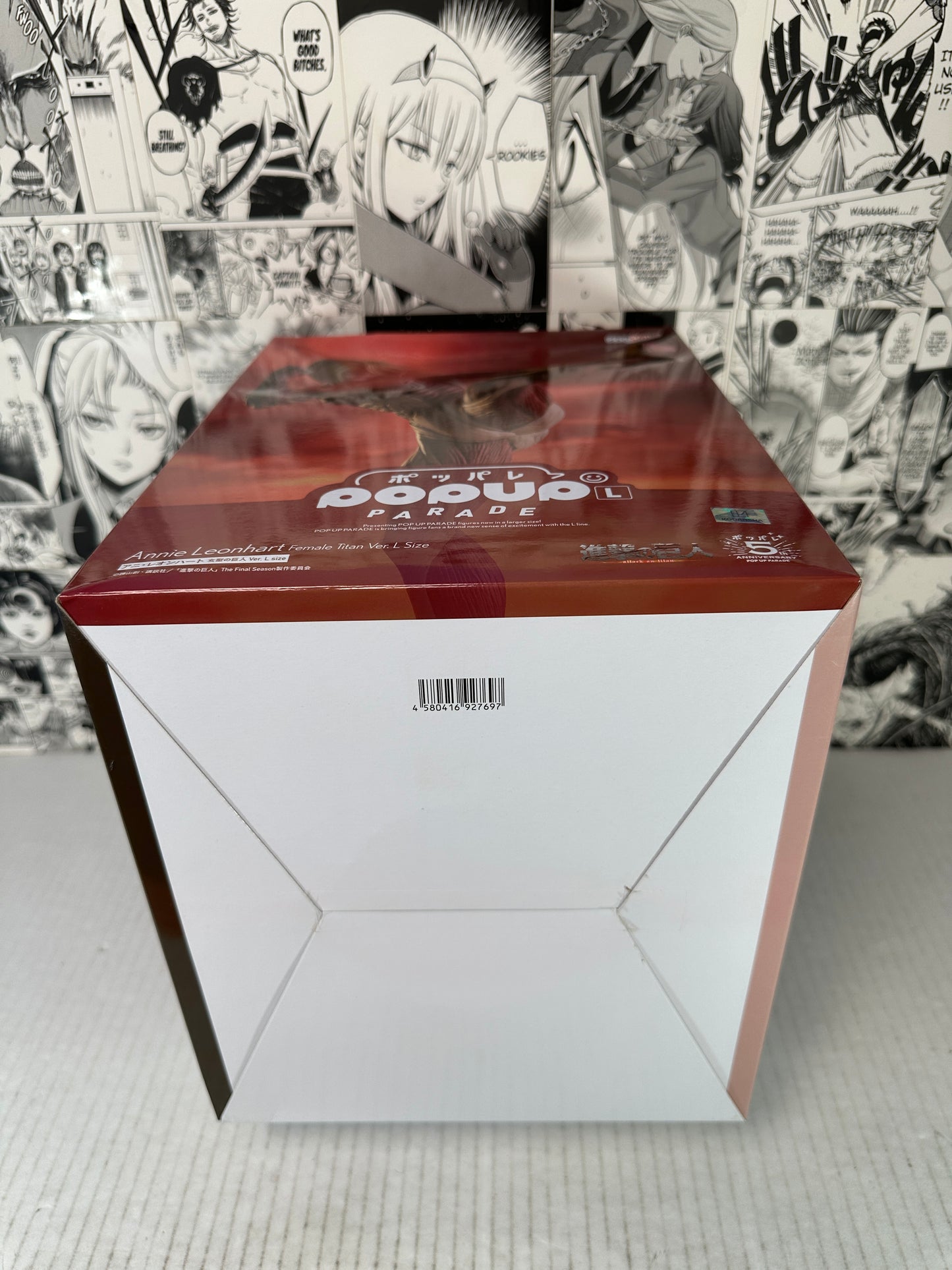 Attack on titan - Annie Leonhart Female Titan ver. Pop Up parade L size (price lowered due to damage on the box. Still sealed/NEW)