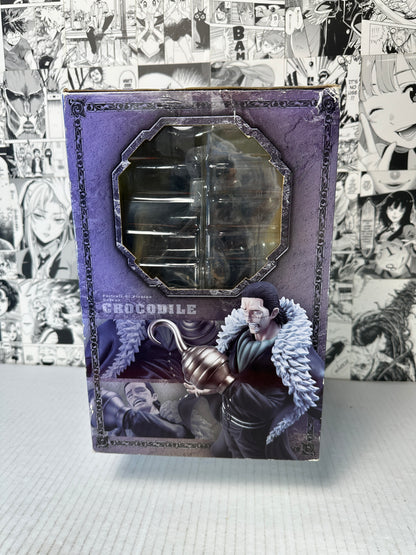 One piece - Crocodile P.O.P DX Portrait of Pirates (box has signs of wear)