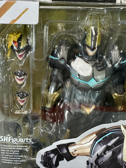 My Hero academia - Armored all might S.H.Figuarts