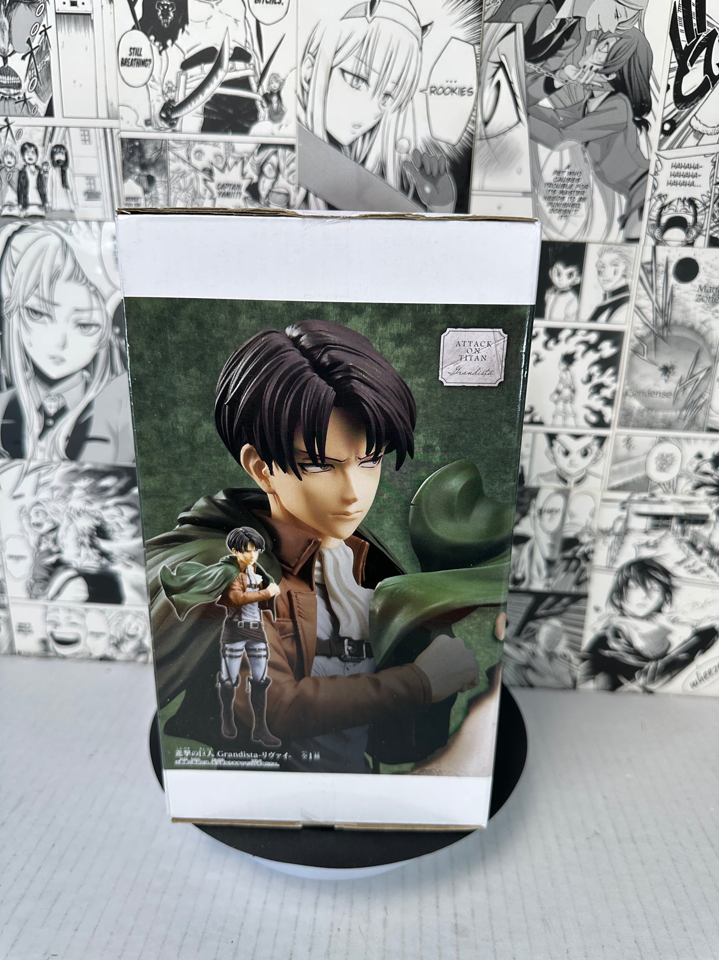 Attack on Titan - Levi Ackerman Grandista