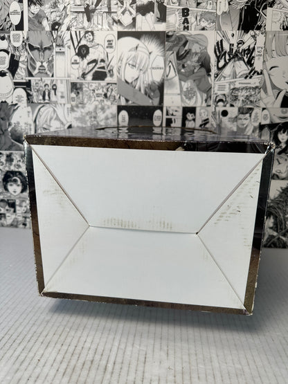 One piece - Crocodile P.O.P DX Portrait of Pirates (box has signs of wear)