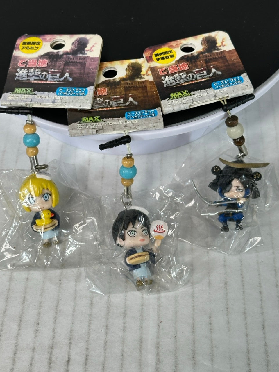 Attack on Titan - 3 pack 3D keychain charm Eren, Armin and Levi hotsprings collab
