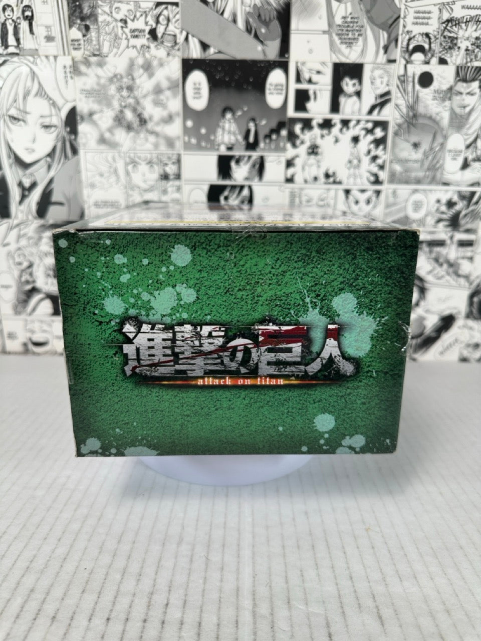 Attack on Titan - Levi Ackerman vintage 2014 release anime figure